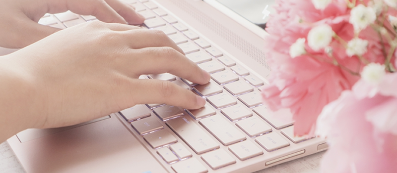 ホームページで実績をチェック