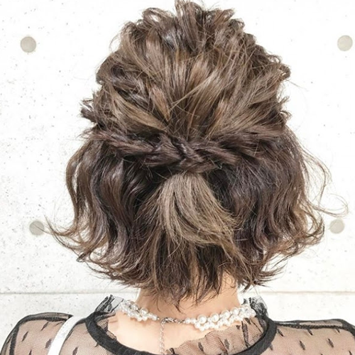 ハーフアップスタイル