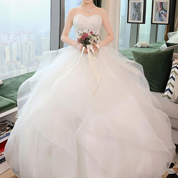 お腹やお尻が大きめ